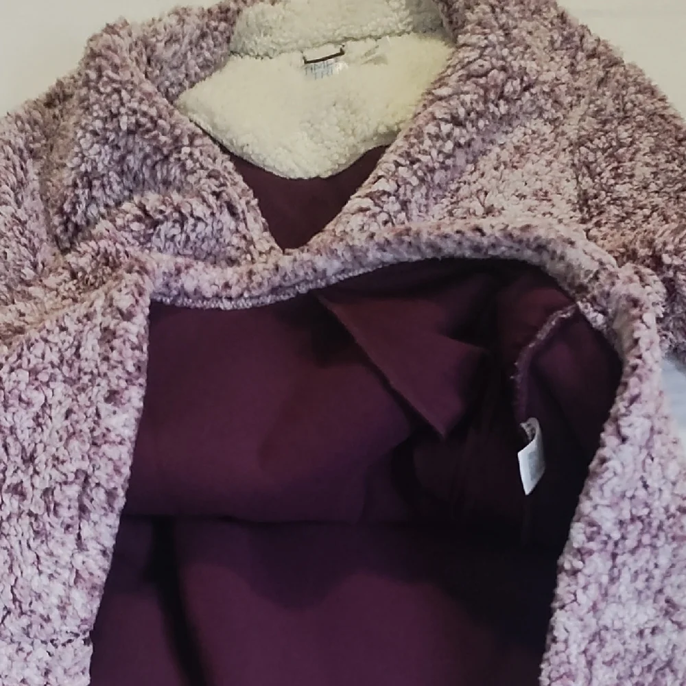 Time and Tru Purple Crew‎ Neck Sweater